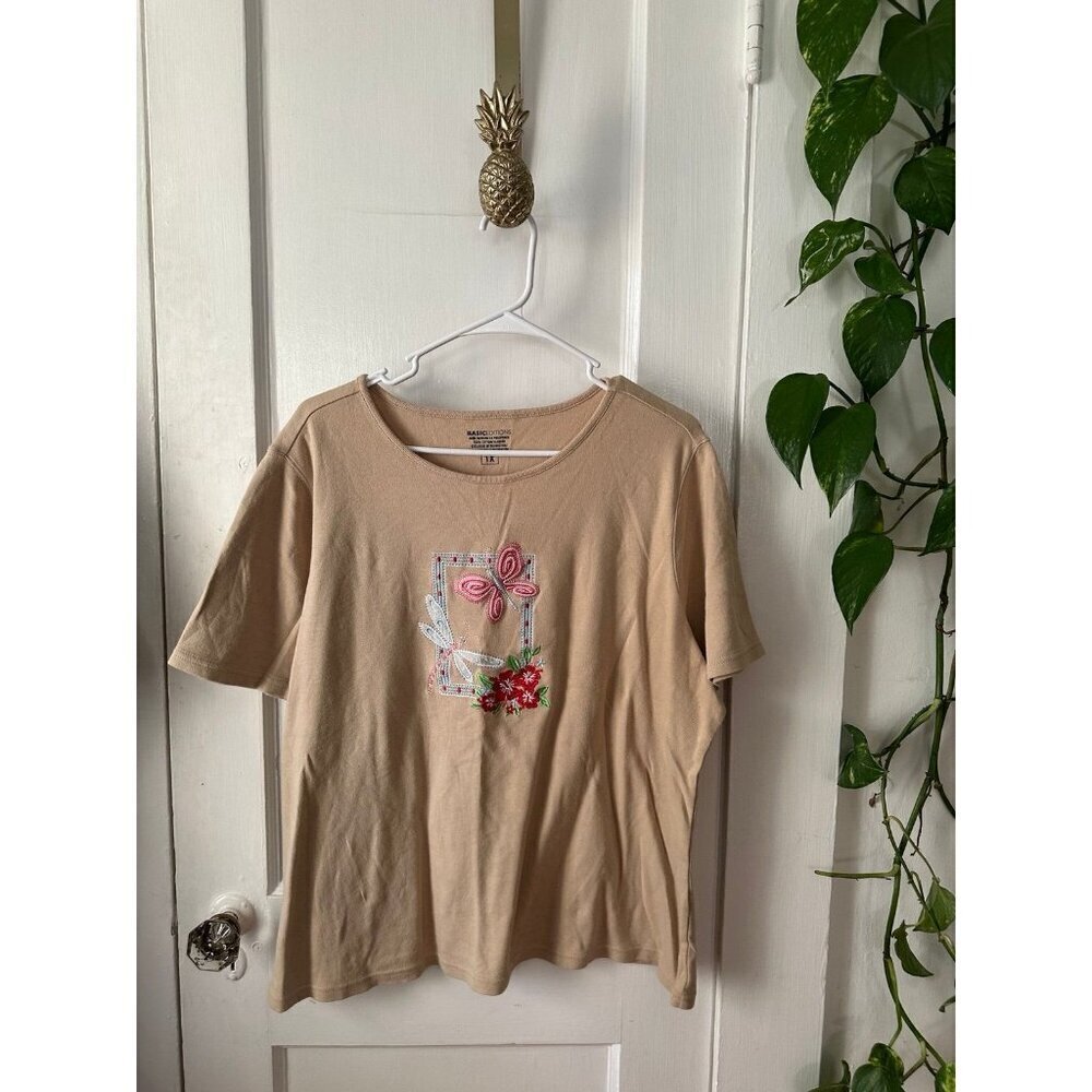 Basic Editions Women’s size 1x-large butterfly shirt